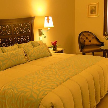 Sai Palace Hotel Mumbai Kültér fotó
