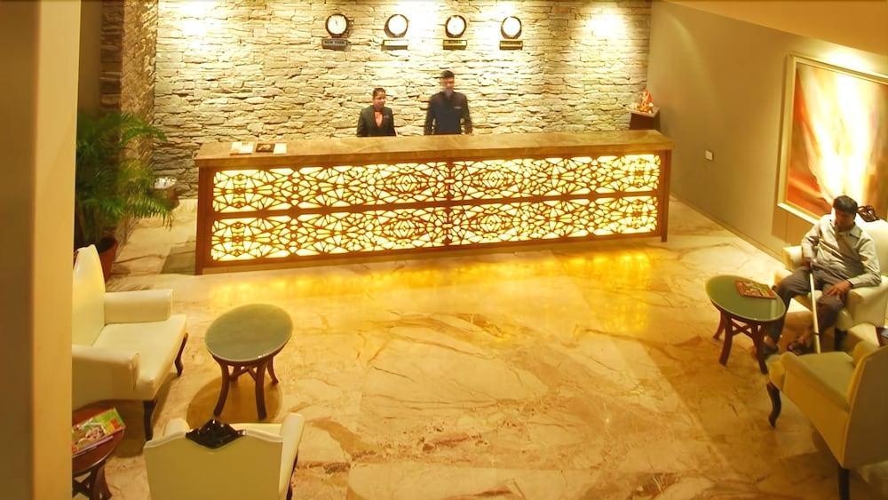Sai Palace Hotel Mumbai Kültér fotó
